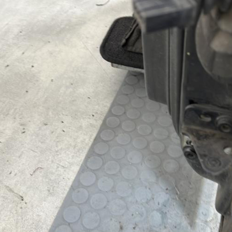 Porte avant gauche VOLKSWAGEN POLO 4 Photo n°7