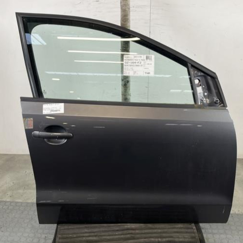 Porte avant droit VOLKSWAGEN POLO 5 Photo n°1