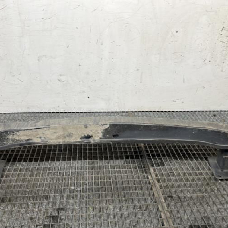 Renfort pare choc arriere (traverse) VOLKSWAGEN POLO 5 Photo n°1