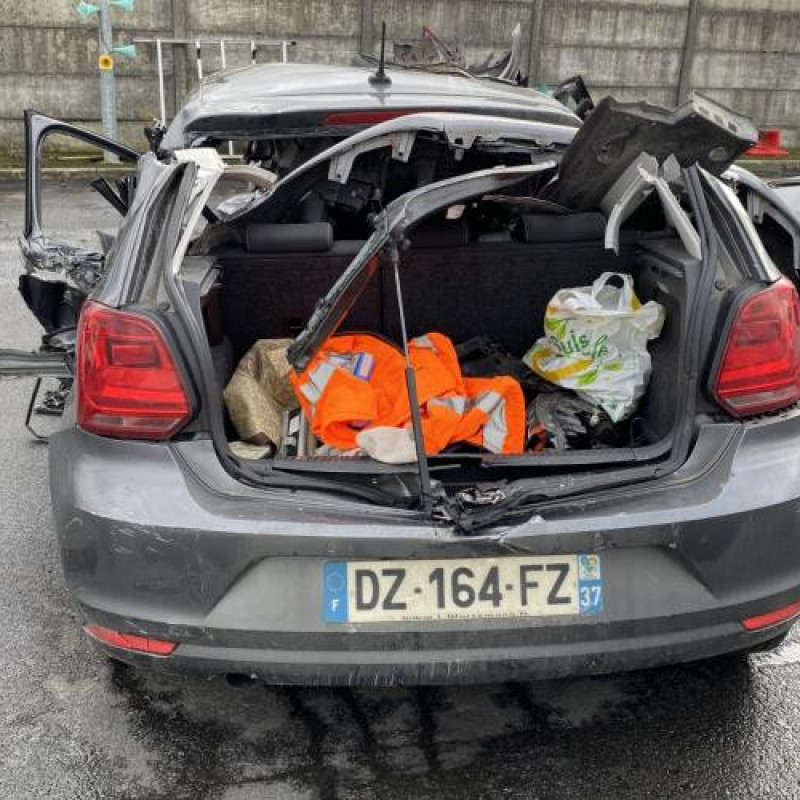 Renfort pare choc arriere (traverse) VOLKSWAGEN POLO 5 Photo n°10