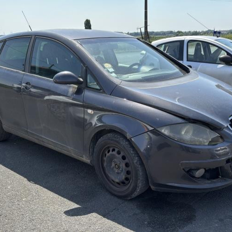 Malle/Hayon arriere SEAT ALTEA Photo n°8