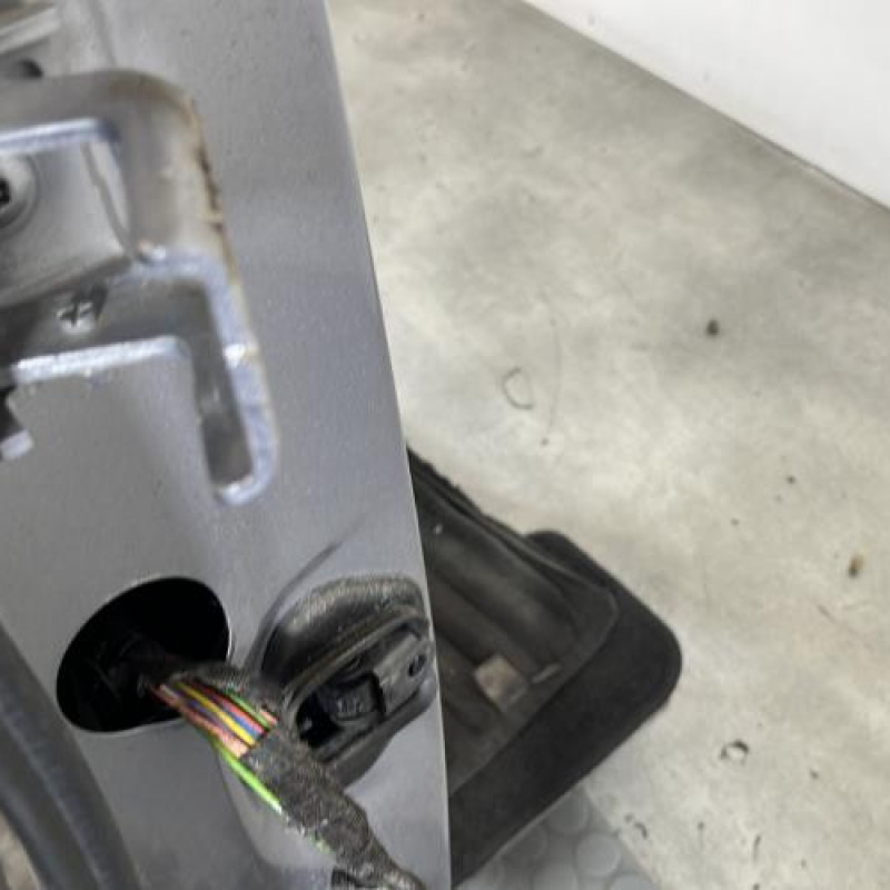 Porte arriere droit PEUGEOT 308 2 Photo n°4