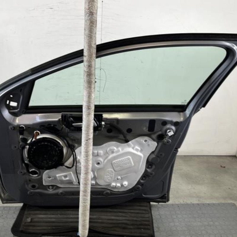 Porte avant droit PEUGEOT 308 2 Photo n°7