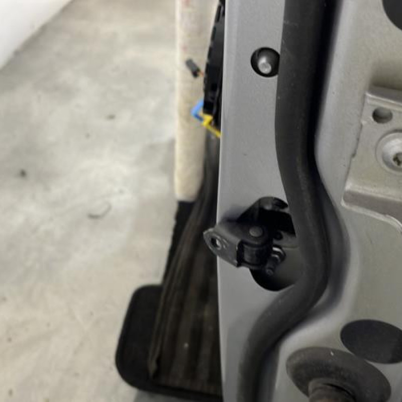 Porte avant gauche PEUGEOT 308 2 Photo n°5