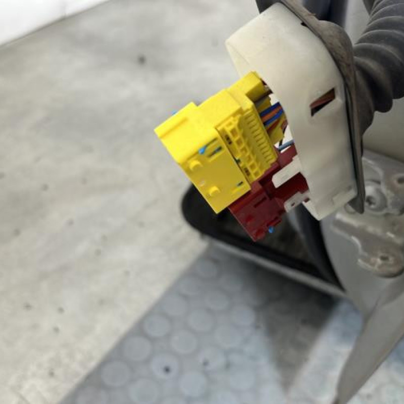 Porte avant gauche PEUGEOT 308 2 Photo n°6