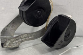 Avertisseur/Klaxon PEUGEOT 308 2 Photo n°1