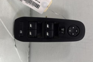 Interrupteur de leve vitre avant gauche PEUGEOT 308 2 Photo n°1