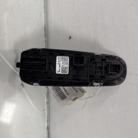 Interrupteur de leve vitre avant gauche PEUGEOT 308 2