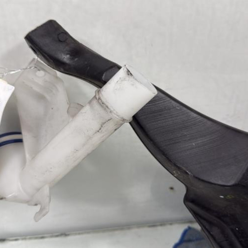 Vase de lave glace PEUGEOT 308 2 Photo n°3