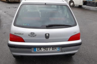 Aile avant droit PEUGEOT 106