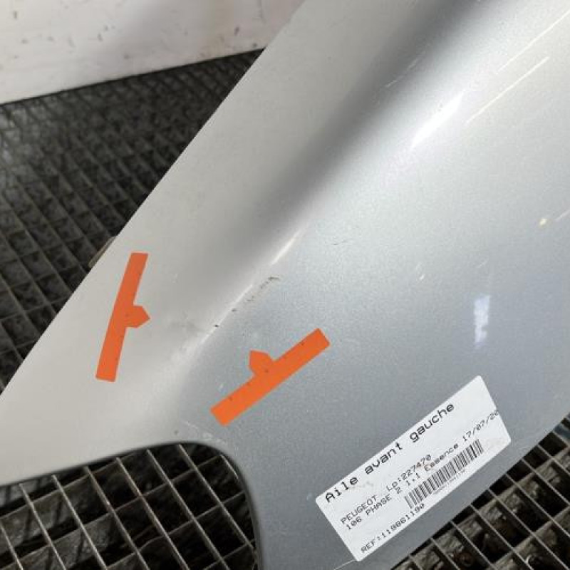 Aile avant gauche PEUGEOT 106 Photo n°3