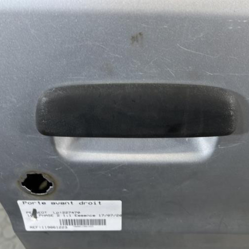 Porte avant droit PEUGEOT 106 Photo n°2