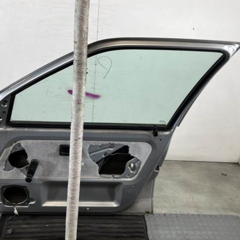 Porte avant droit PEUGEOT 106 Photo n°7