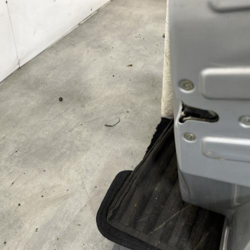 Porte avant droit PEUGEOT 307 Photo n°7