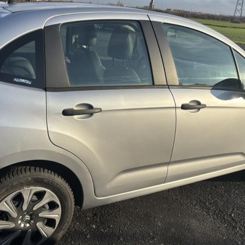 Malle/Hayon arriere CITROEN C3 2 Photo n°20