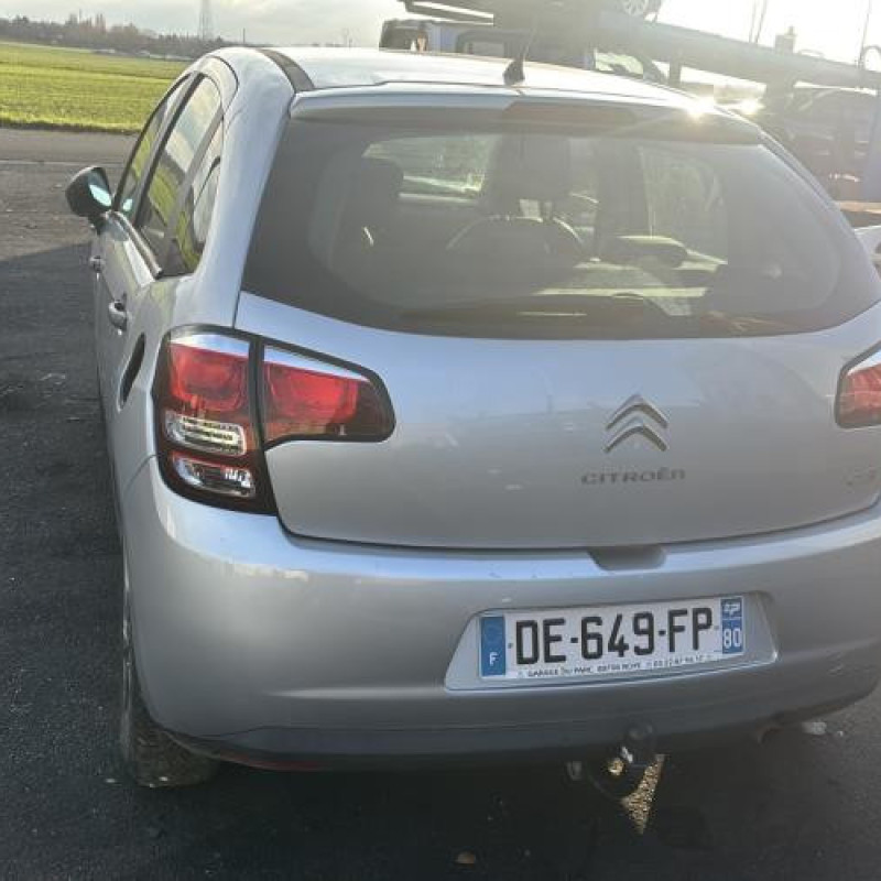 Renfort pare choc arriere (traverse) CITROEN C3 2 Photo n°18