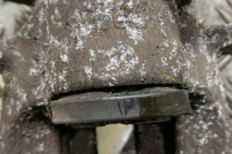 Etrier arriere droit (freinage) PEUGEOT 3008 1