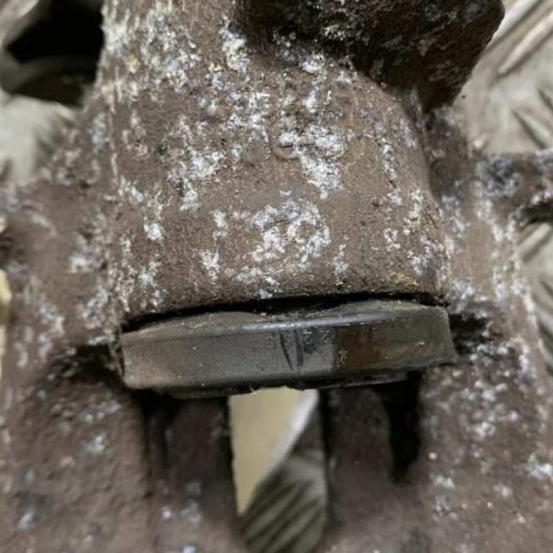 Etrier arriere droit (freinage) PEUGEOT 3008 1 Photo n°4