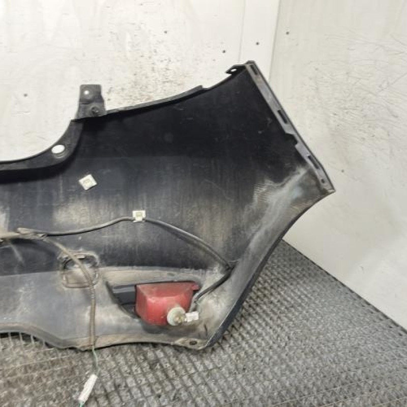 Pare choc arriere RENAULT CLIO 3 Photo n°5