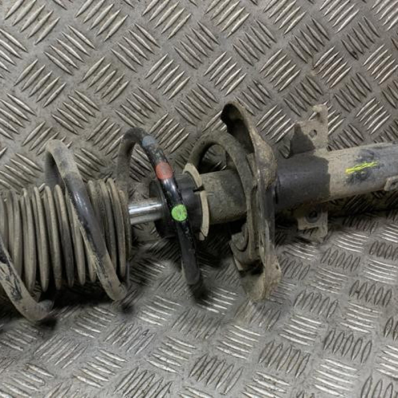 Amortisseur avant gauche RENAULT MEGANE 4 Photo n°1