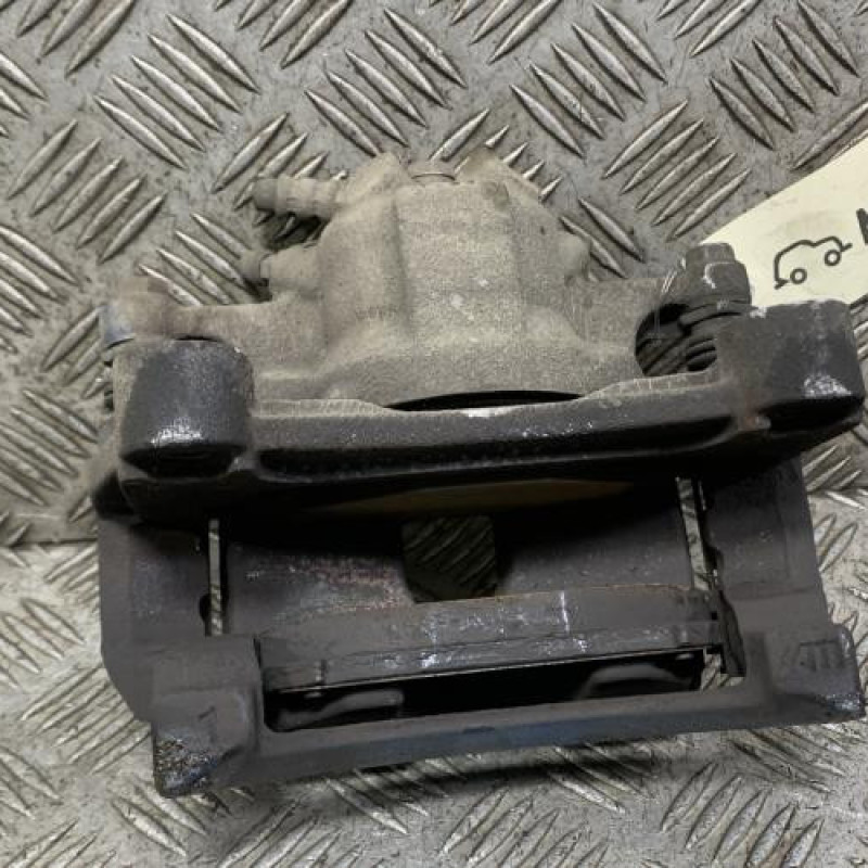 Etrier avant gauche (freinage) RENAULT MEGANE 4 Photo n°4