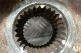 Pivot de moyeu avant droit RENAULT MEGANE 4