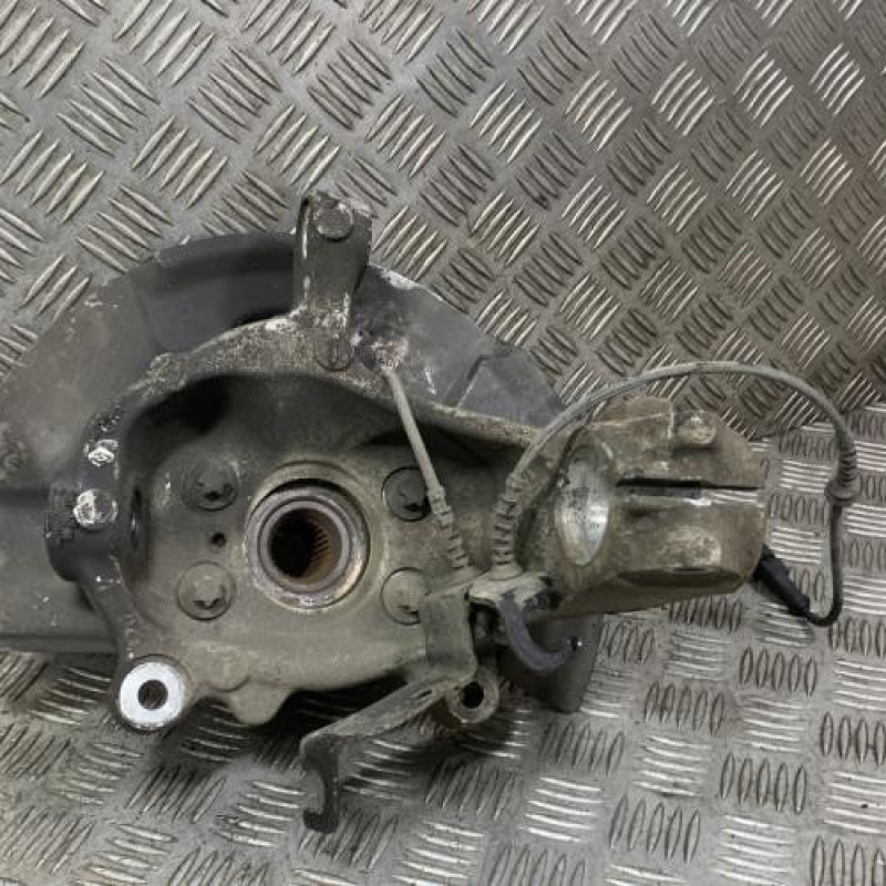 Pivot de moyeu avant gauche RENAULT MEGANE 4 Photo n°3