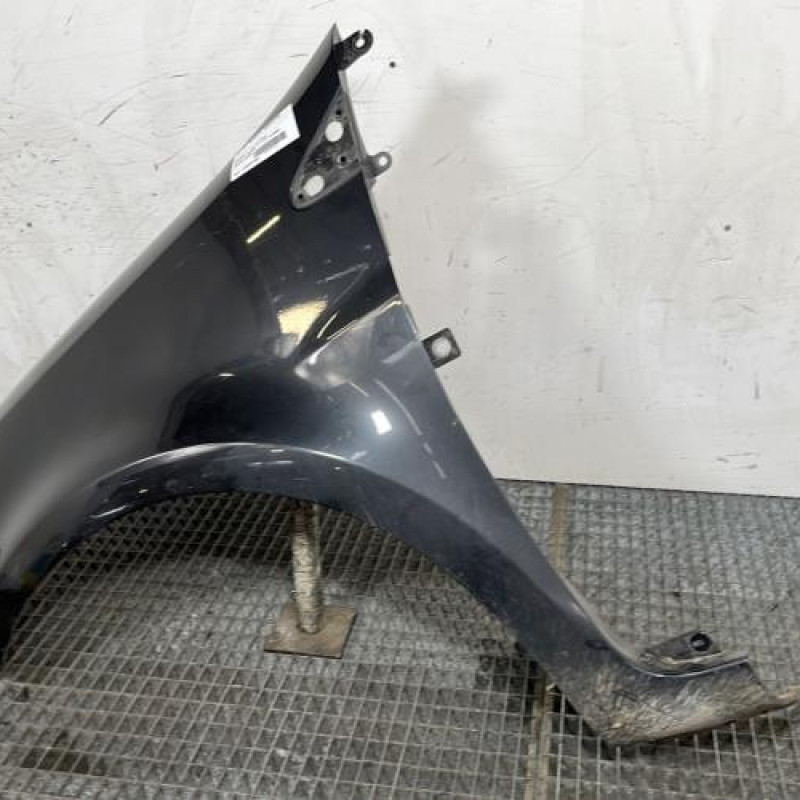 Aile avant gauche RENAULT CLIO 3 Photo n°3