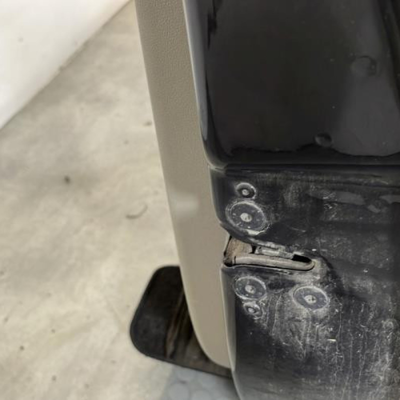 Porte avant droit RENAULT CLIO 3 Photo n°3