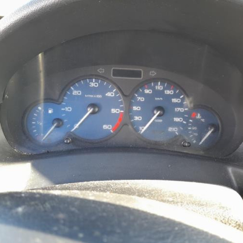 Porte avant droit CITROEN BERLINGO 1 Photo n°18