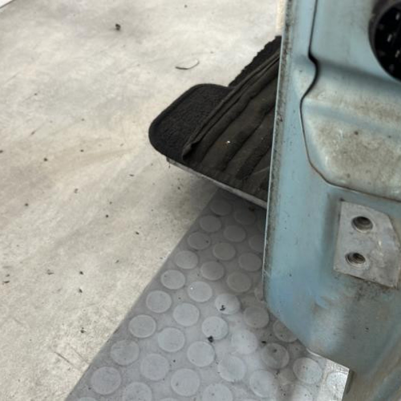 Porte avant gauche CITROEN BERLINGO 1 Photo n°7