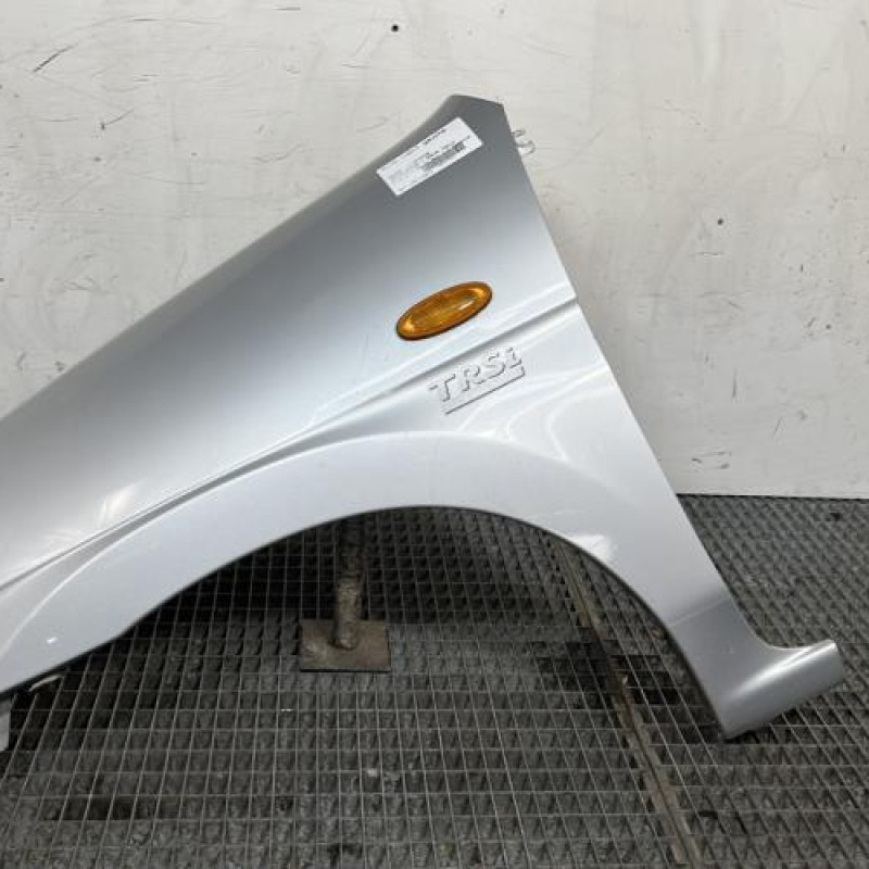 Aile avant gauche MAZDA DEMIO Photo n°1