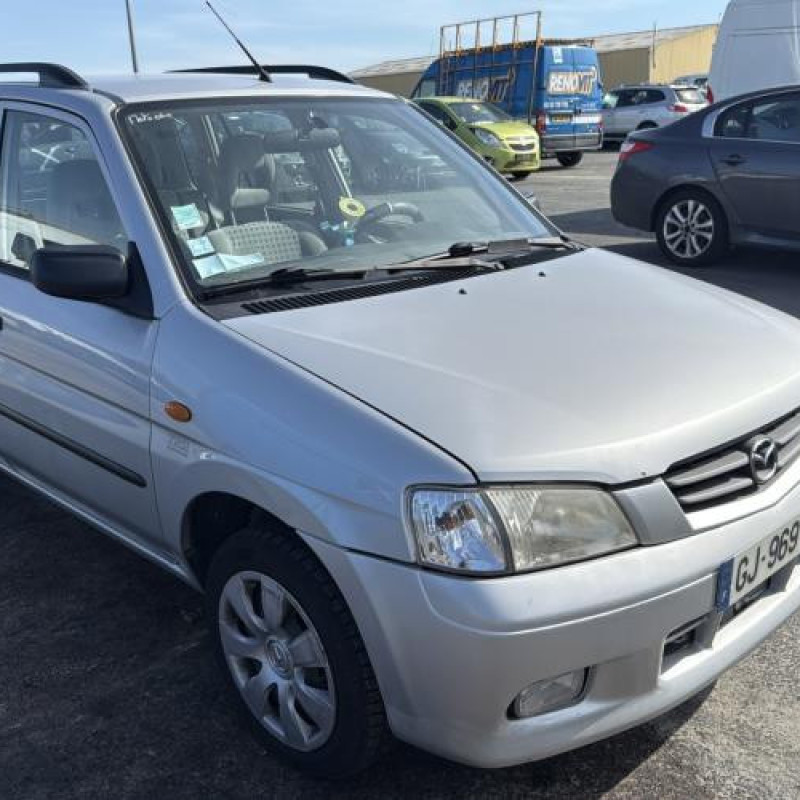 Aile avant gauche MAZDA DEMIO Photo n°17