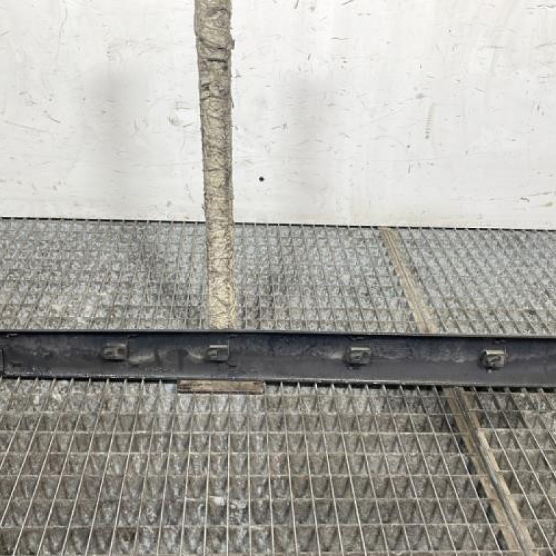 Baguette de porte avant droite RENAULT CLIO 2 Photo n°4