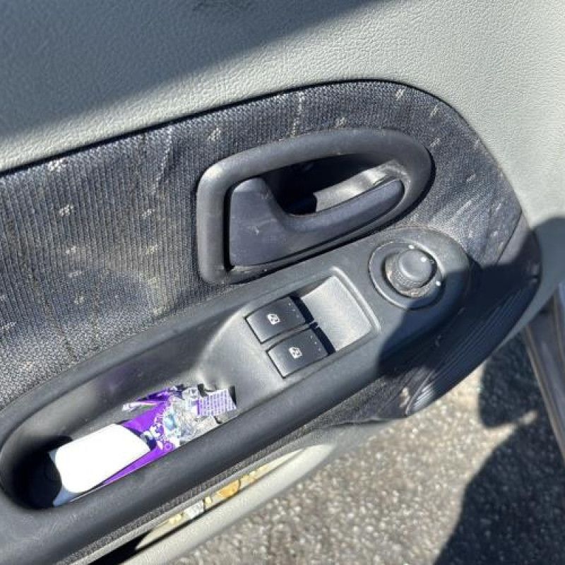 Baguette de porte avant droite RENAULT CLIO 2 Photo n°14