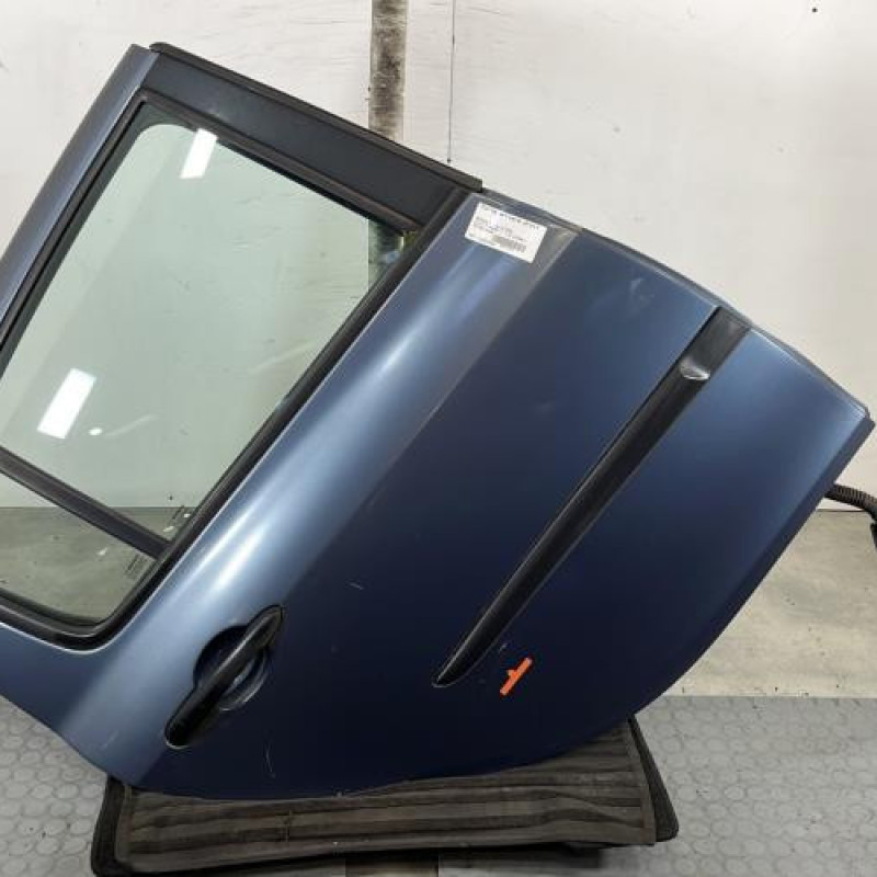 Porte arriere droit RENAULT CLIO 3 Photo n°1