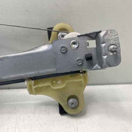 Leve vitre electrique avant droit RENAULT CLIO 4