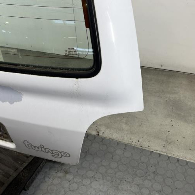 Malle/Hayon arriere RENAULT TWINGO 1 Photo n°6