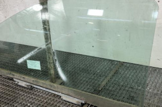 Vitre avant gauche RENAULT TWINGO 1