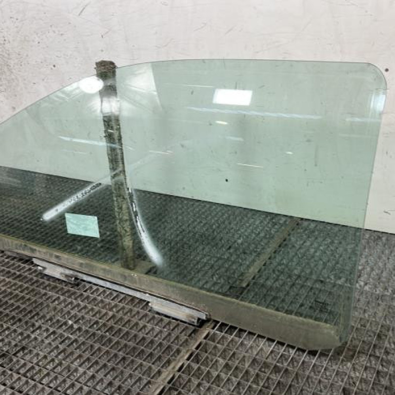 Vitre avant gauche RENAULT TWINGO 1 Photo n°3