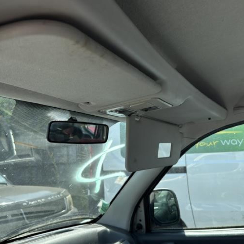 Pare choc arriere CITROEN BERLINGO 1 Photo n°17