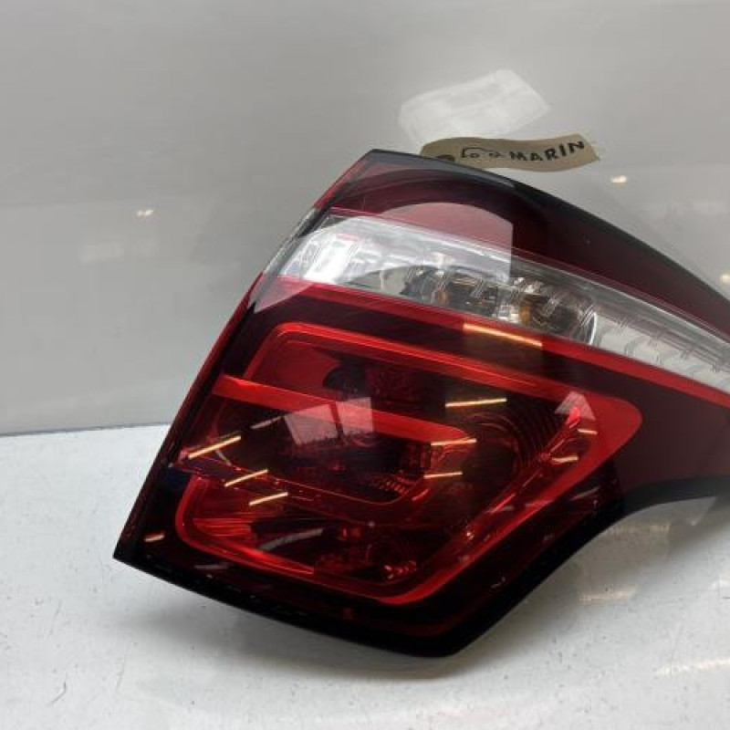 Feu arriere principal droit (feux) CITROEN C4 PICASSO 1 Photo n°1