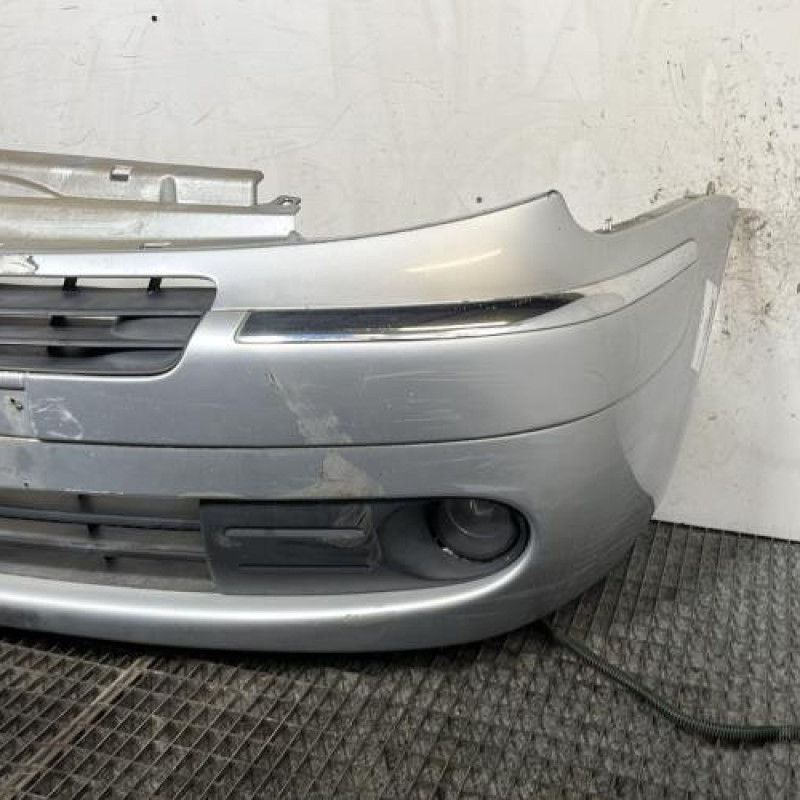 Pare choc avant CITROEN XSARA PICASSO Photo n°3