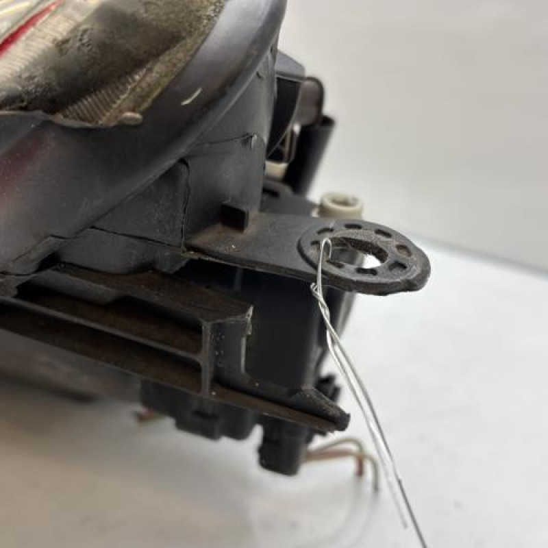 Optique avant principal gauche (feux)(phare) PEUGEOT 206 Photo n°3