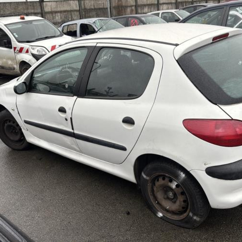 Optique avant principal gauche (feux)(phare) PEUGEOT 206 Photo n°13