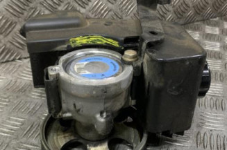 Pompe de direction PEUGEOT 206 Photo n°1