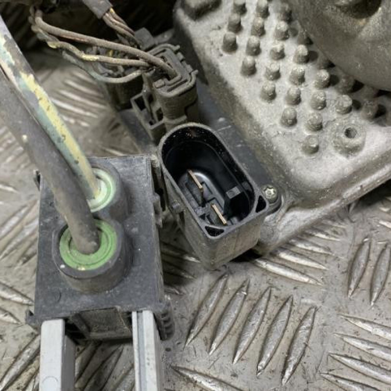 Cremaillere assistee PEUGEOT 207 Photo n°4