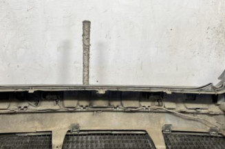 Pare choc arriere PEUGEOT 207