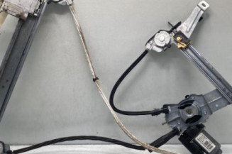 Leve vitre electrique avant droit PEUGEOT 207 Photo n°1