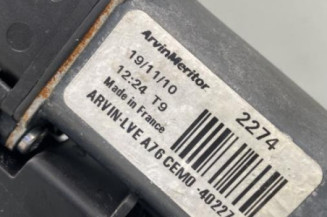 Leve vitre electrique avant droit PEUGEOT 207